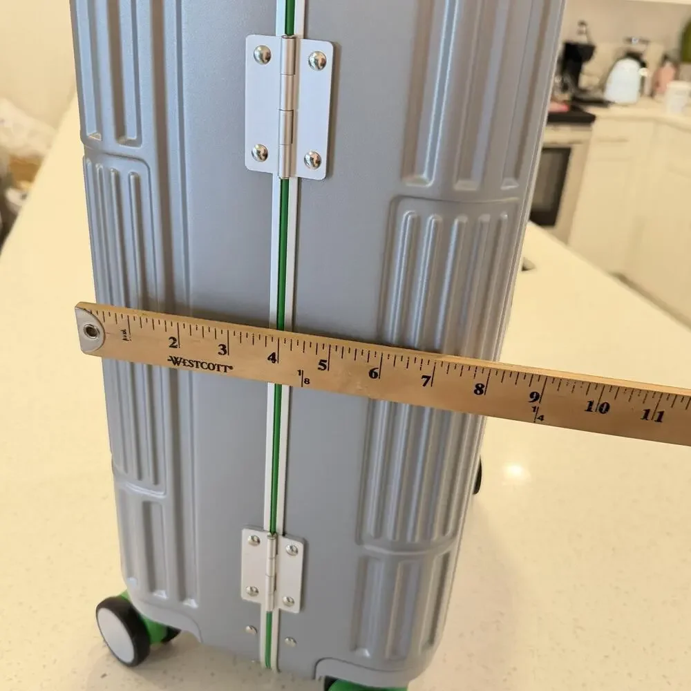 Drunk Elephant Silver Carry On Spinner Suitcase Hardcase Luggage Travel